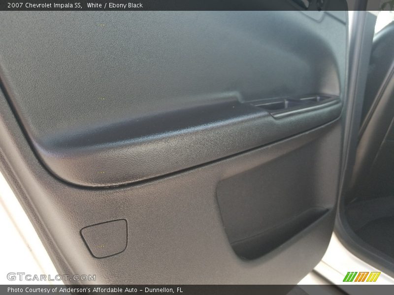White / Ebony Black 2007 Chevrolet Impala SS