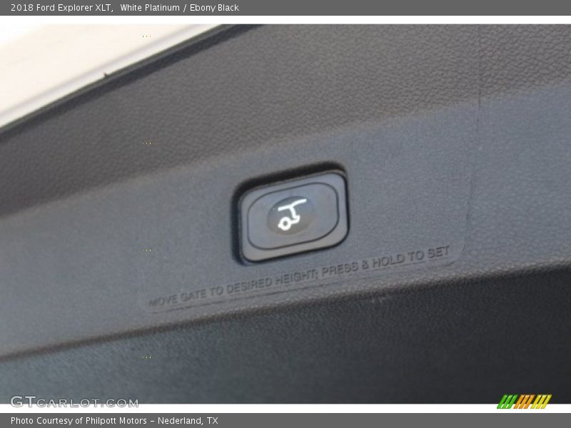 White Platinum / Ebony Black 2018 Ford Explorer XLT