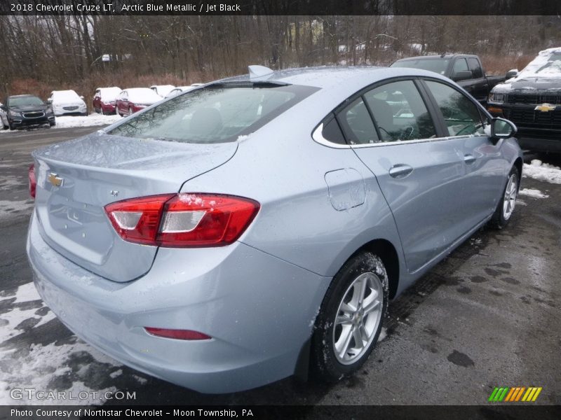 Arctic Blue Metallic / Jet Black 2018 Chevrolet Cruze LT