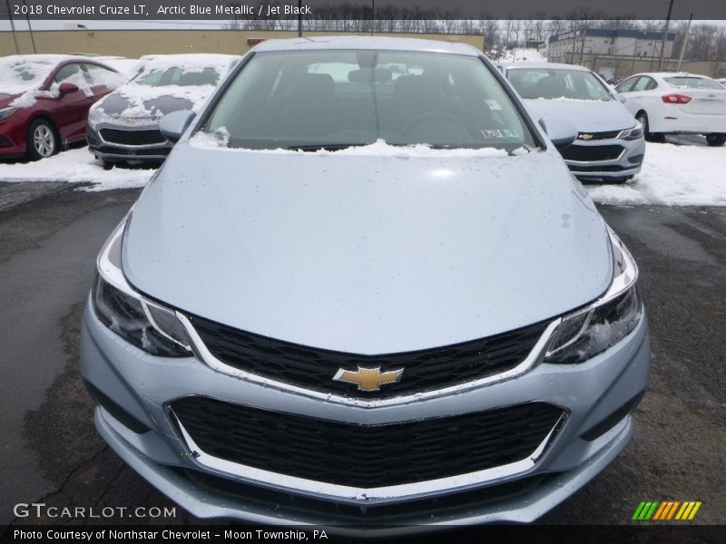 Arctic Blue Metallic / Jet Black 2018 Chevrolet Cruze LT