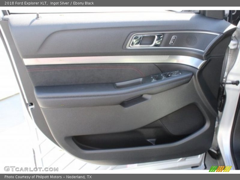 Ingot Silver / Ebony Black 2018 Ford Explorer XLT