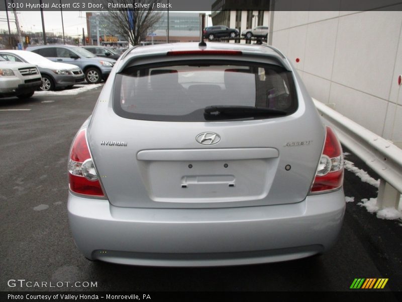 Platinum Silver / Black 2010 Hyundai Accent GS 3 Door