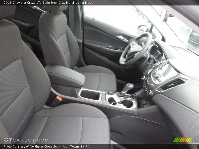 Satin Steel Gray Metallic / Jet Black 2018 Chevrolet Cruze LT
