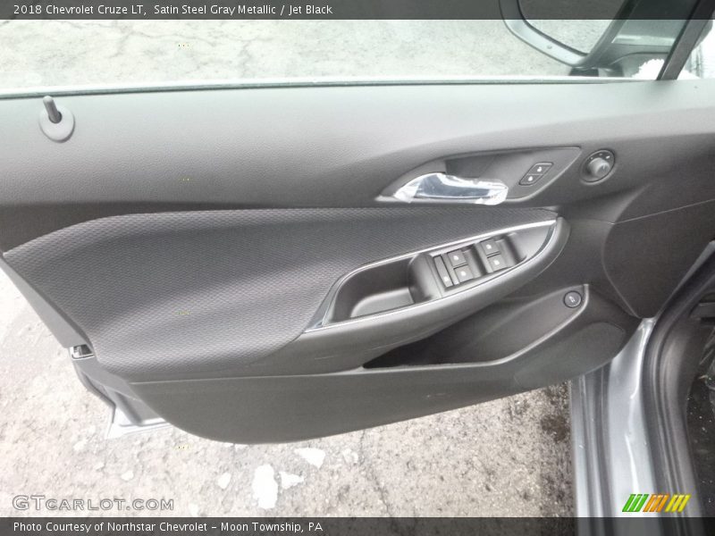 Satin Steel Gray Metallic / Jet Black 2018 Chevrolet Cruze LT