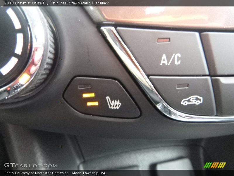 Satin Steel Gray Metallic / Jet Black 2018 Chevrolet Cruze LT