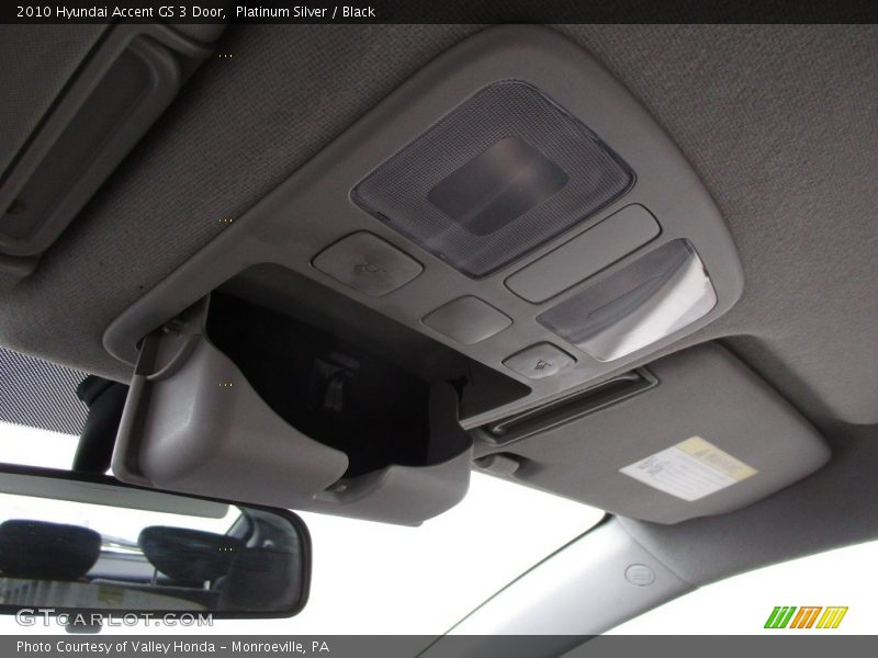 Platinum Silver / Black 2010 Hyundai Accent GS 3 Door