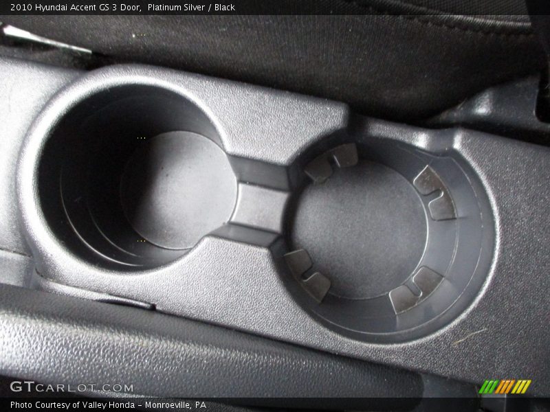 Platinum Silver / Black 2010 Hyundai Accent GS 3 Door