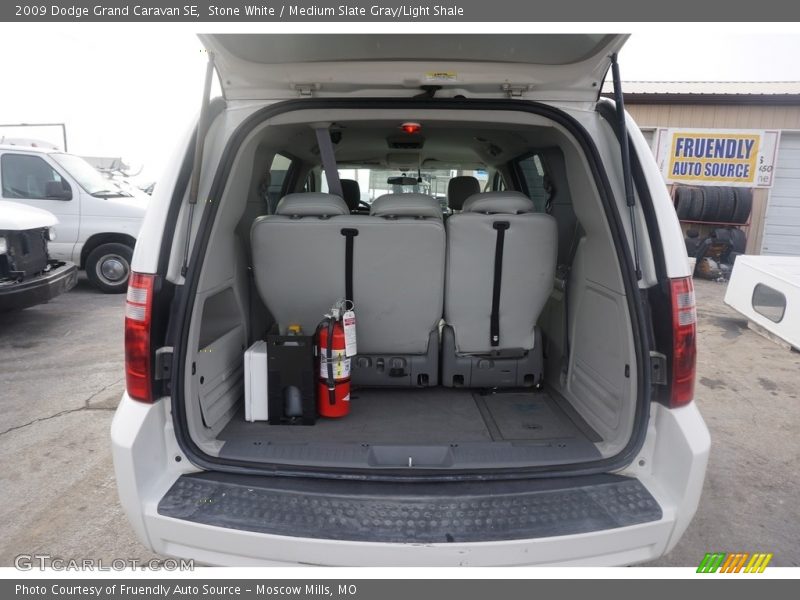 Stone White / Medium Slate Gray/Light Shale 2009 Dodge Grand Caravan SE