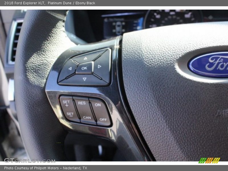 Platinum Dune / Ebony Black 2018 Ford Explorer XLT