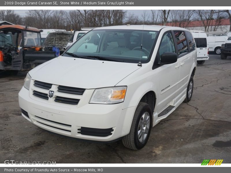 Stone White / Medium Slate Gray/Light Shale 2009 Dodge Grand Caravan SE