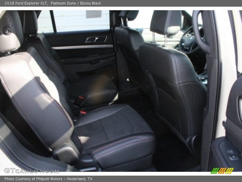 Platinum Dune / Ebony Black 2018 Ford Explorer XLT