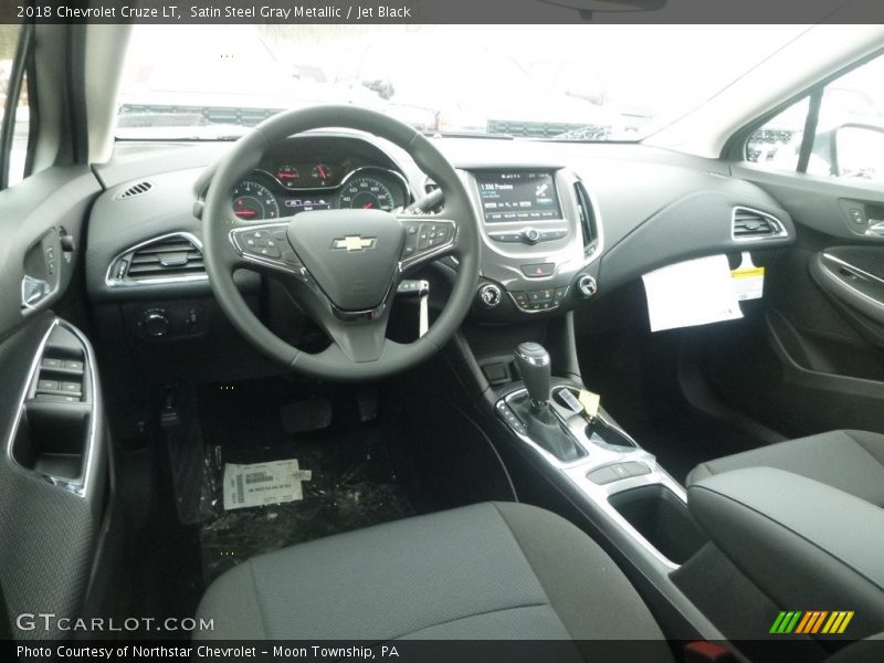 Satin Steel Gray Metallic / Jet Black 2018 Chevrolet Cruze LT