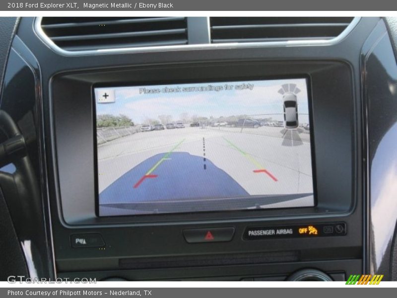 Magnetic Metallic / Ebony Black 2018 Ford Explorer XLT