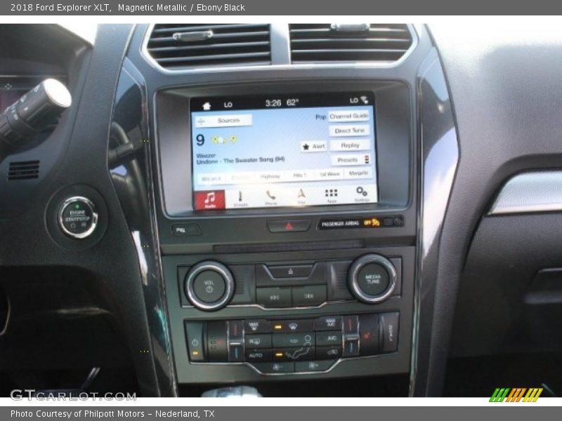 Magnetic Metallic / Ebony Black 2018 Ford Explorer XLT