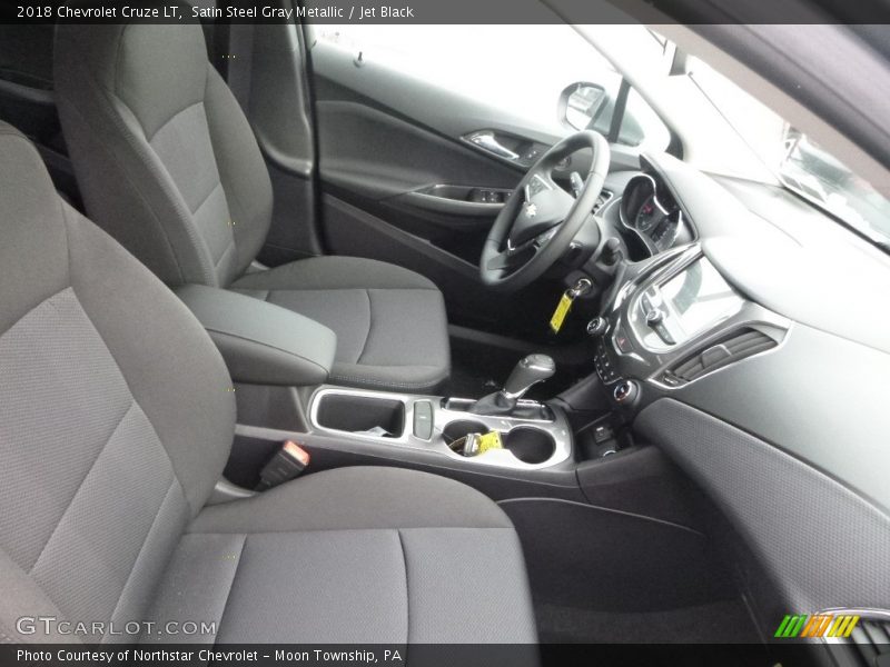 Satin Steel Gray Metallic / Jet Black 2018 Chevrolet Cruze LT