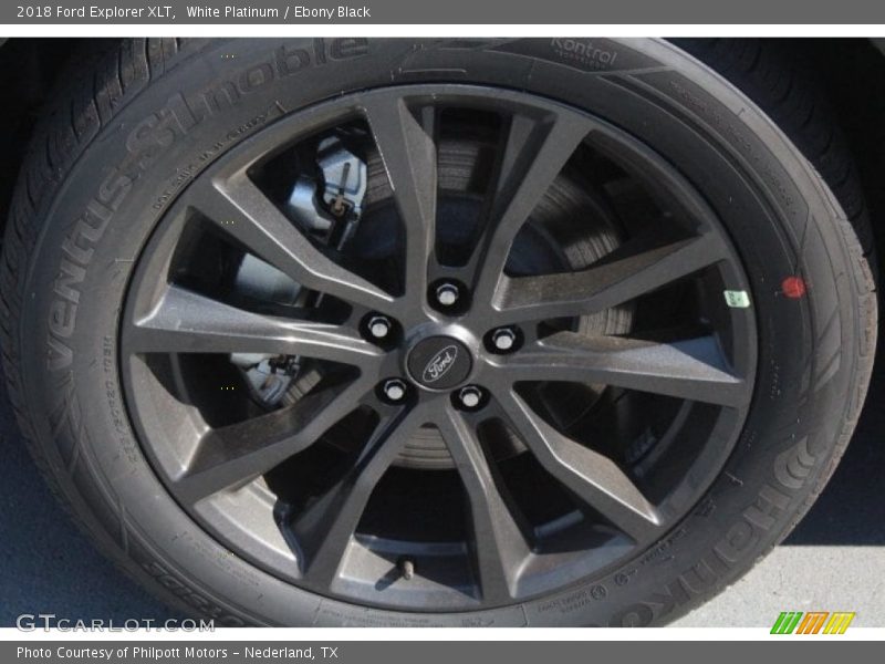 White Platinum / Ebony Black 2018 Ford Explorer XLT