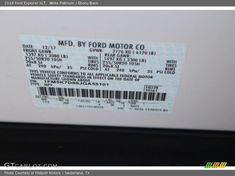 White Platinum / Ebony Black 2018 Ford Explorer XLT