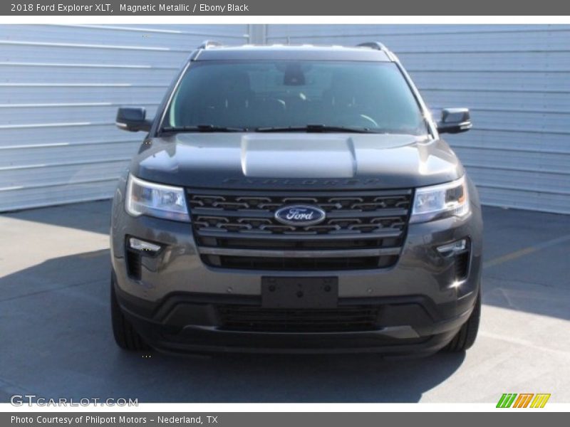 Magnetic Metallic / Ebony Black 2018 Ford Explorer XLT