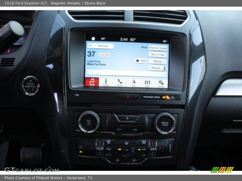 Magnetic Metallic / Ebony Black 2018 Ford Explorer XLT