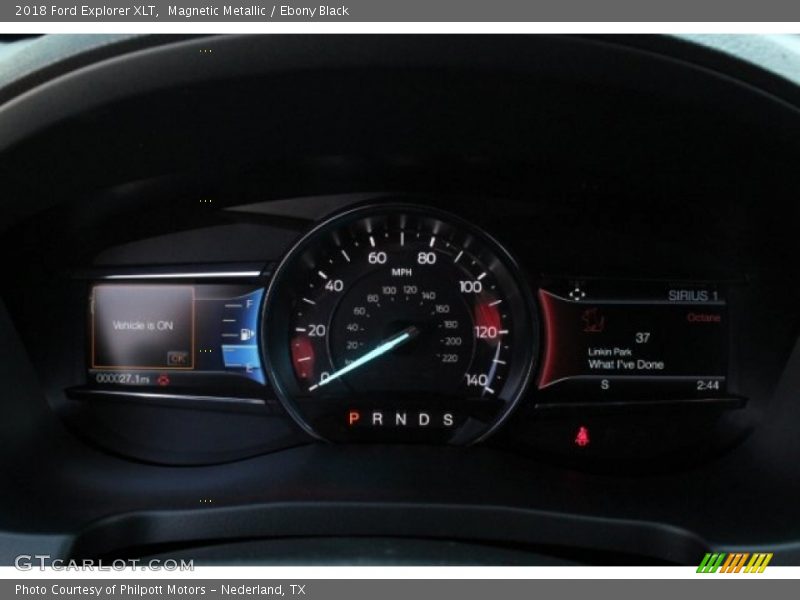 Magnetic Metallic / Ebony Black 2018 Ford Explorer XLT