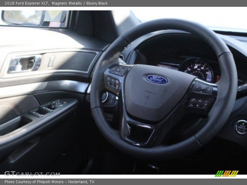 Magnetic Metallic / Ebony Black 2018 Ford Explorer XLT