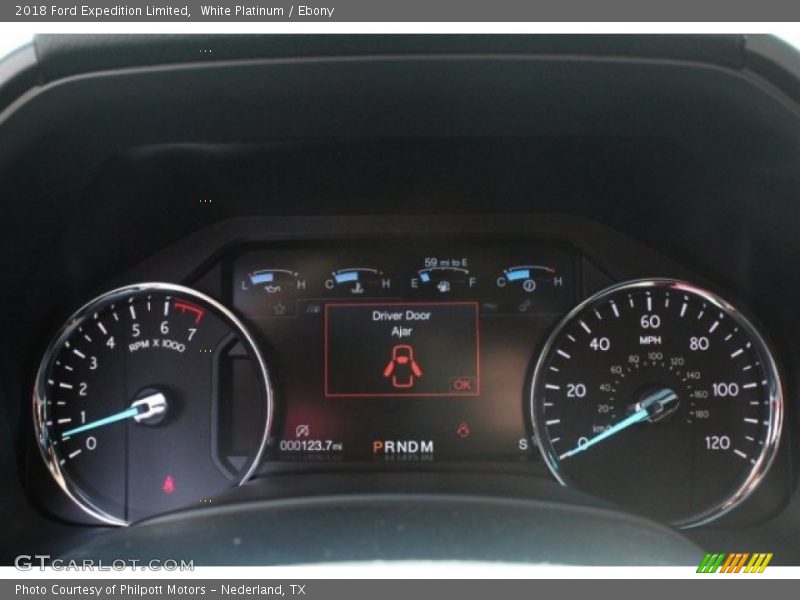 White Platinum / Ebony 2018 Ford Expedition Limited