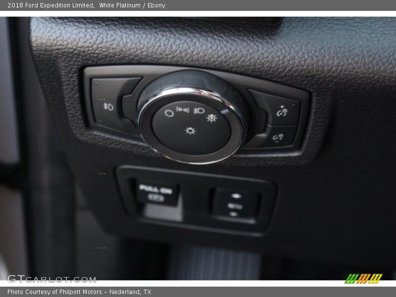 White Platinum / Ebony 2018 Ford Expedition Limited