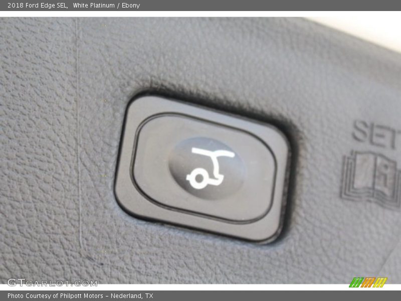 White Platinum / Ebony 2018 Ford Edge SEL