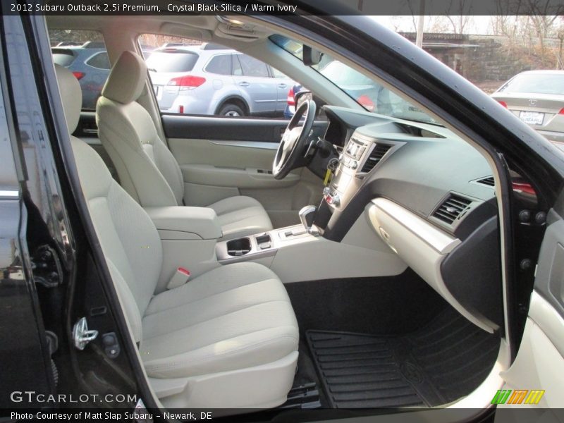 Crystal Black Silica / Warm Ivory 2012 Subaru Outback 2.5i Premium