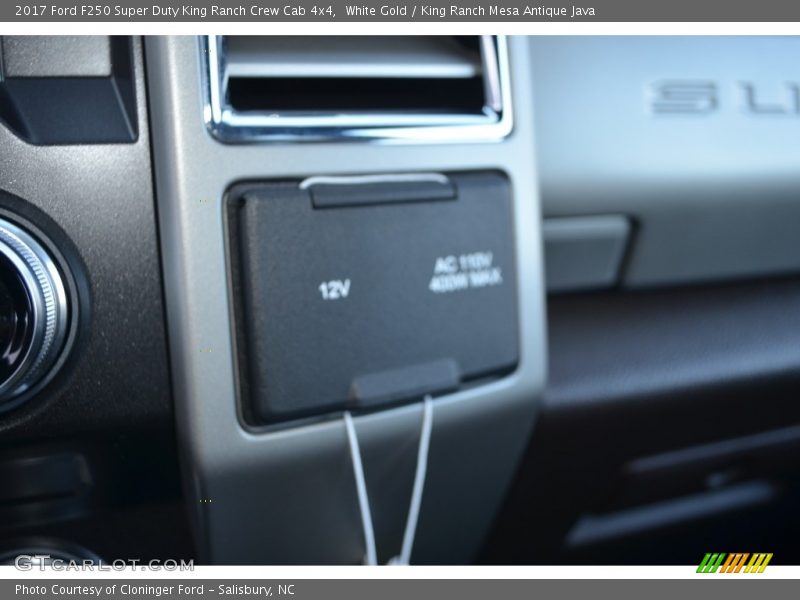 White Gold / King Ranch Mesa Antique Java 2017 Ford F250 Super Duty King Ranch Crew Cab 4x4
