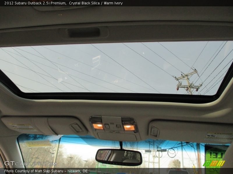Crystal Black Silica / Warm Ivory 2012 Subaru Outback 2.5i Premium