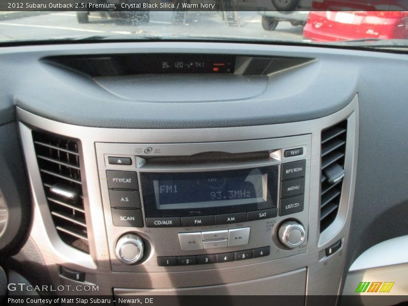 Crystal Black Silica / Warm Ivory 2012 Subaru Outback 2.5i Premium