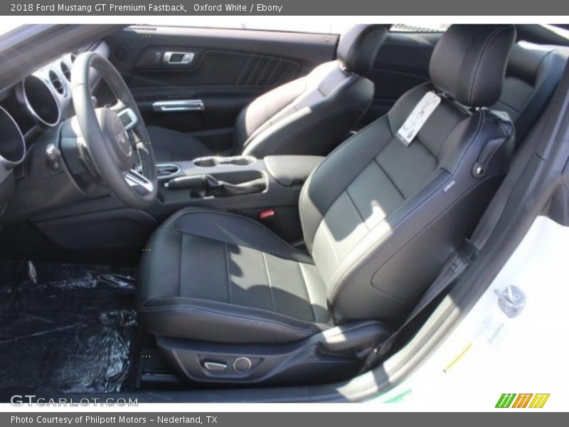 Oxford White / Ebony 2018 Ford Mustang GT Premium Fastback
