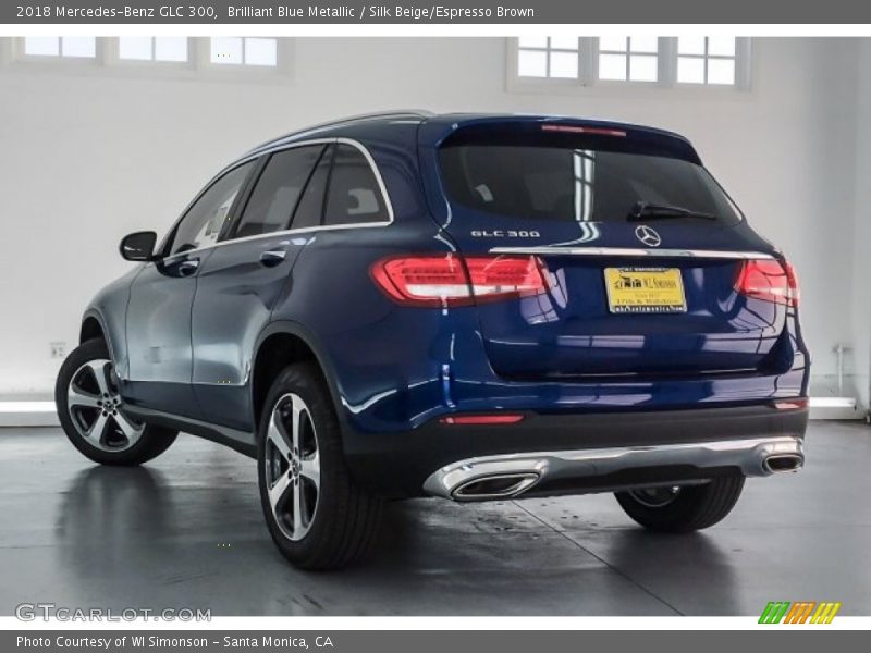 Brilliant Blue Metallic / Silk Beige/Espresso Brown 2018 Mercedes-Benz GLC 300