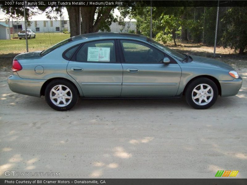 Light Tundra Metallic / Medium/Dark Flint 2007 Ford Taurus SEL