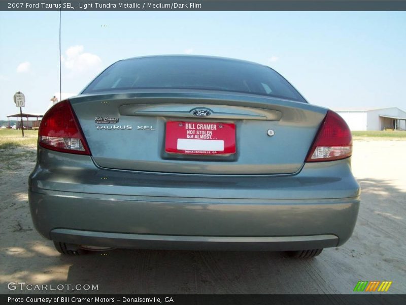 Light Tundra Metallic / Medium/Dark Flint 2007 Ford Taurus SEL
