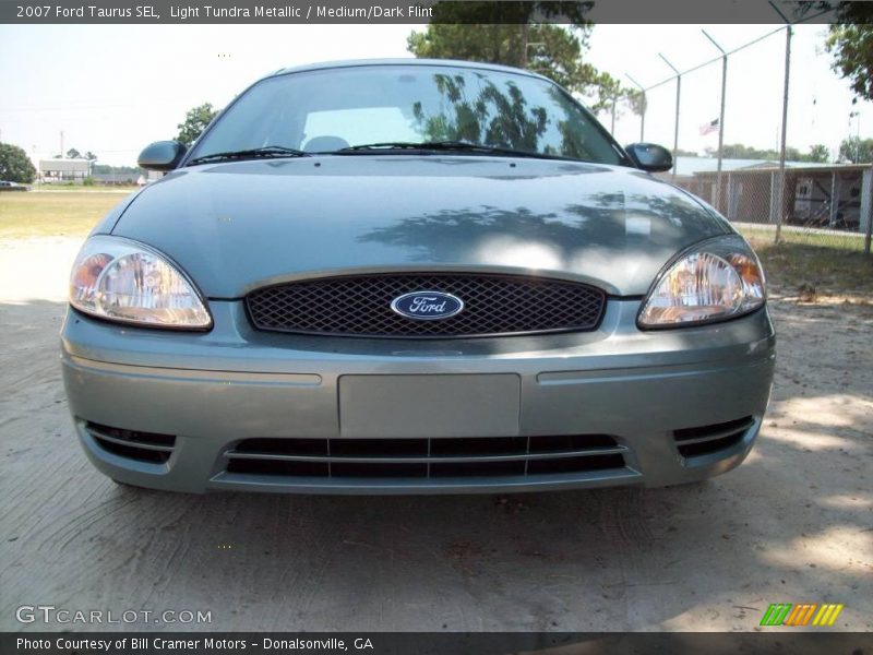 Light Tundra Metallic / Medium/Dark Flint 2007 Ford Taurus SEL
