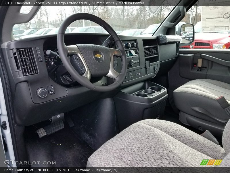 Summit White / Medium Pewter 2018 Chevrolet Express 2500 Cargo Extended WT
