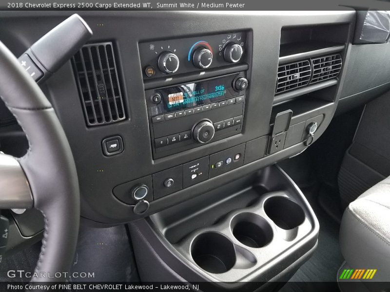 Summit White / Medium Pewter 2018 Chevrolet Express 2500 Cargo Extended WT