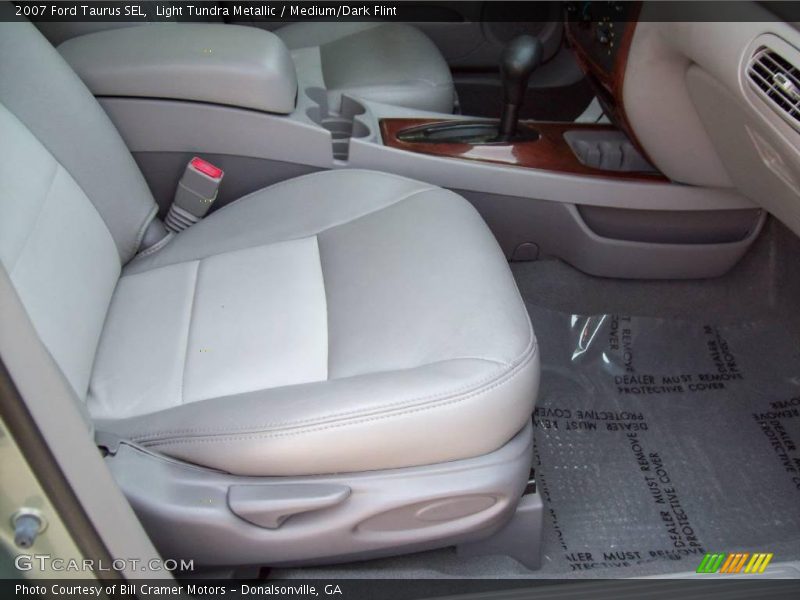 Light Tundra Metallic / Medium/Dark Flint 2007 Ford Taurus SEL