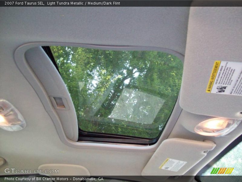 Light Tundra Metallic / Medium/Dark Flint 2007 Ford Taurus SEL