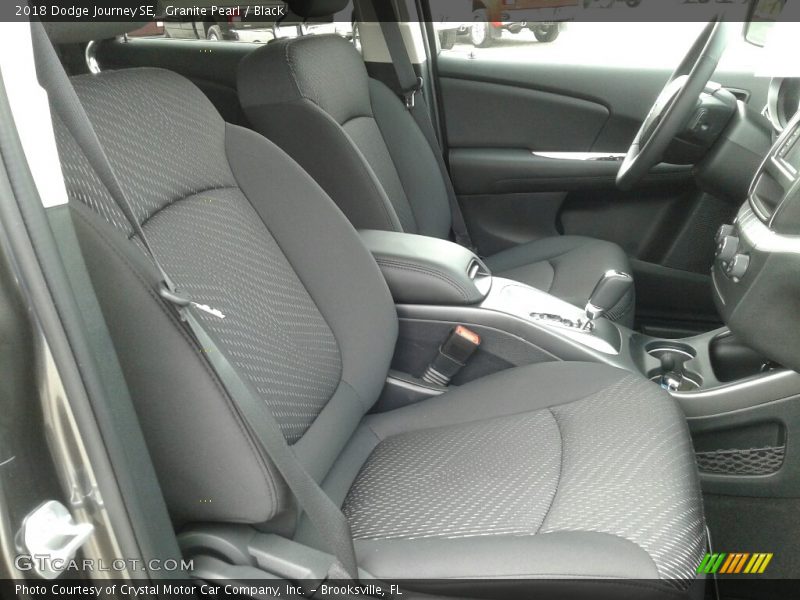 Granite Pearl / Black 2018 Dodge Journey SE