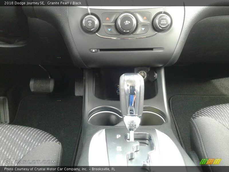 Granite Pearl / Black 2018 Dodge Journey SE