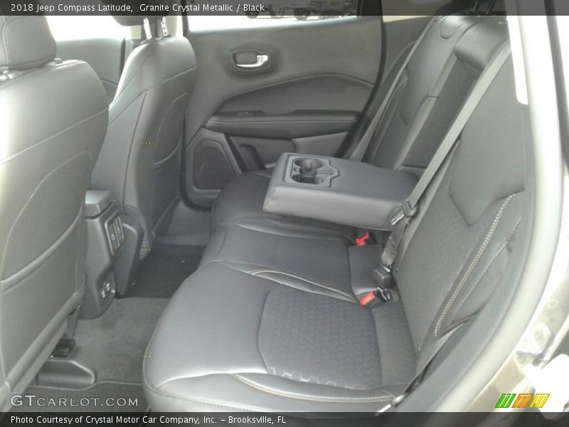 Granite Crystal Metallic / Black 2018 Jeep Compass Latitude