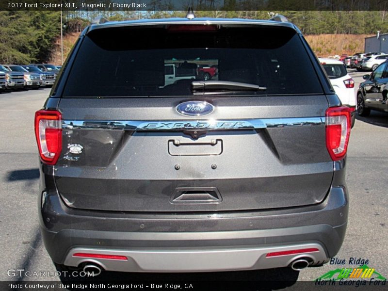 Magnetic / Ebony Black 2017 Ford Explorer XLT