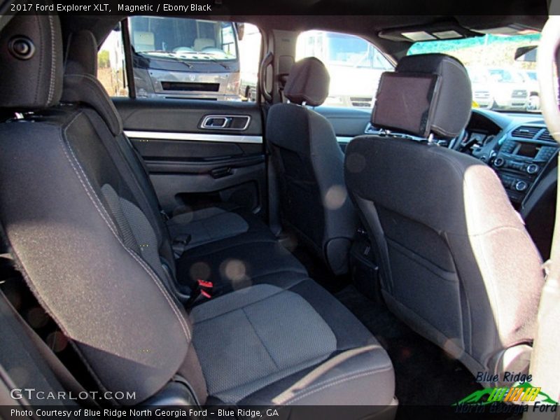 Magnetic / Ebony Black 2017 Ford Explorer XLT