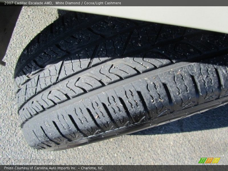 White Diamond / Cocoa/Light Cashmere 2007 Cadillac Escalade AWD