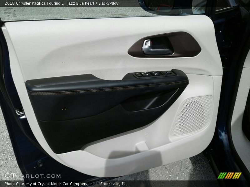 Jazz Blue Pearl / Black/Alloy 2018 Chrysler Pacifica Touring L
