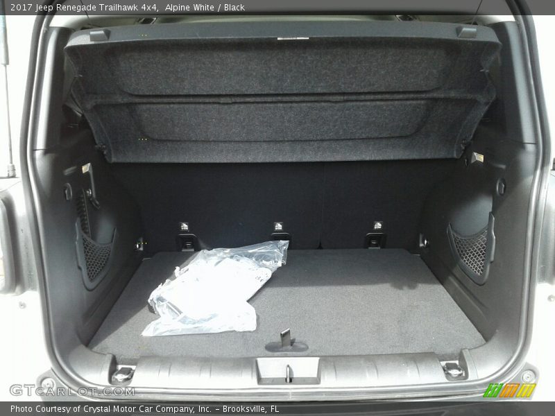 Alpine White / Black 2017 Jeep Renegade Trailhawk 4x4