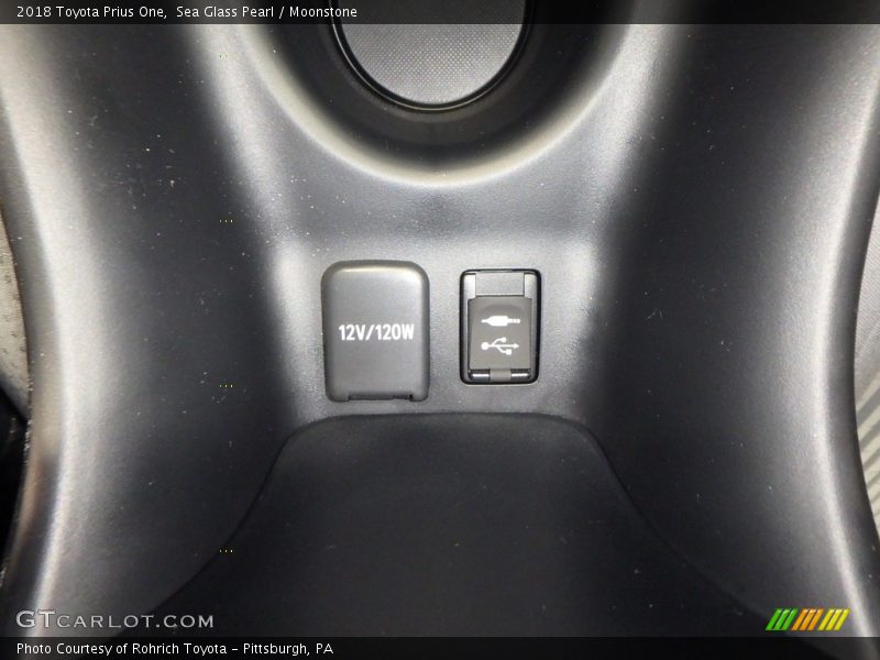 Sea Glass Pearl / Moonstone 2018 Toyota Prius One